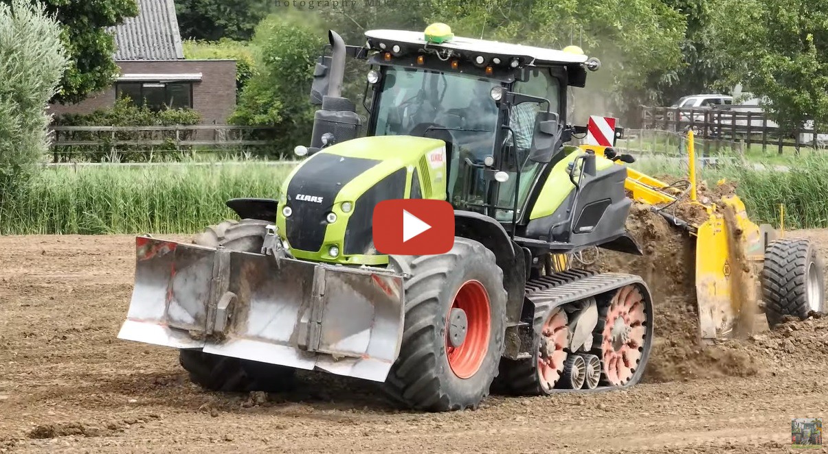 Mike Van Den Hardenberg Loonbedrijf B Van Vree Aan Het Egaliseren