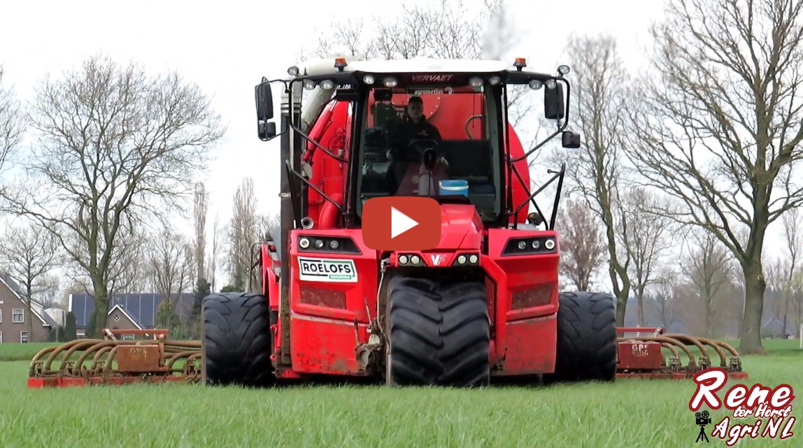 Loonbedrijf Roelofs Lemelerveld. 2020 Grasland Bemesten Met Een Vervaet ...