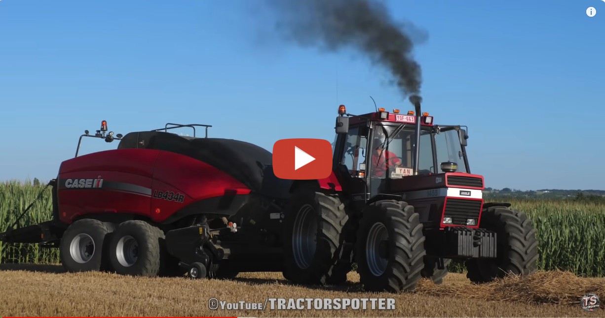 Genieten Van Het Balen Persen Met Deze Super Combi Case Ih En